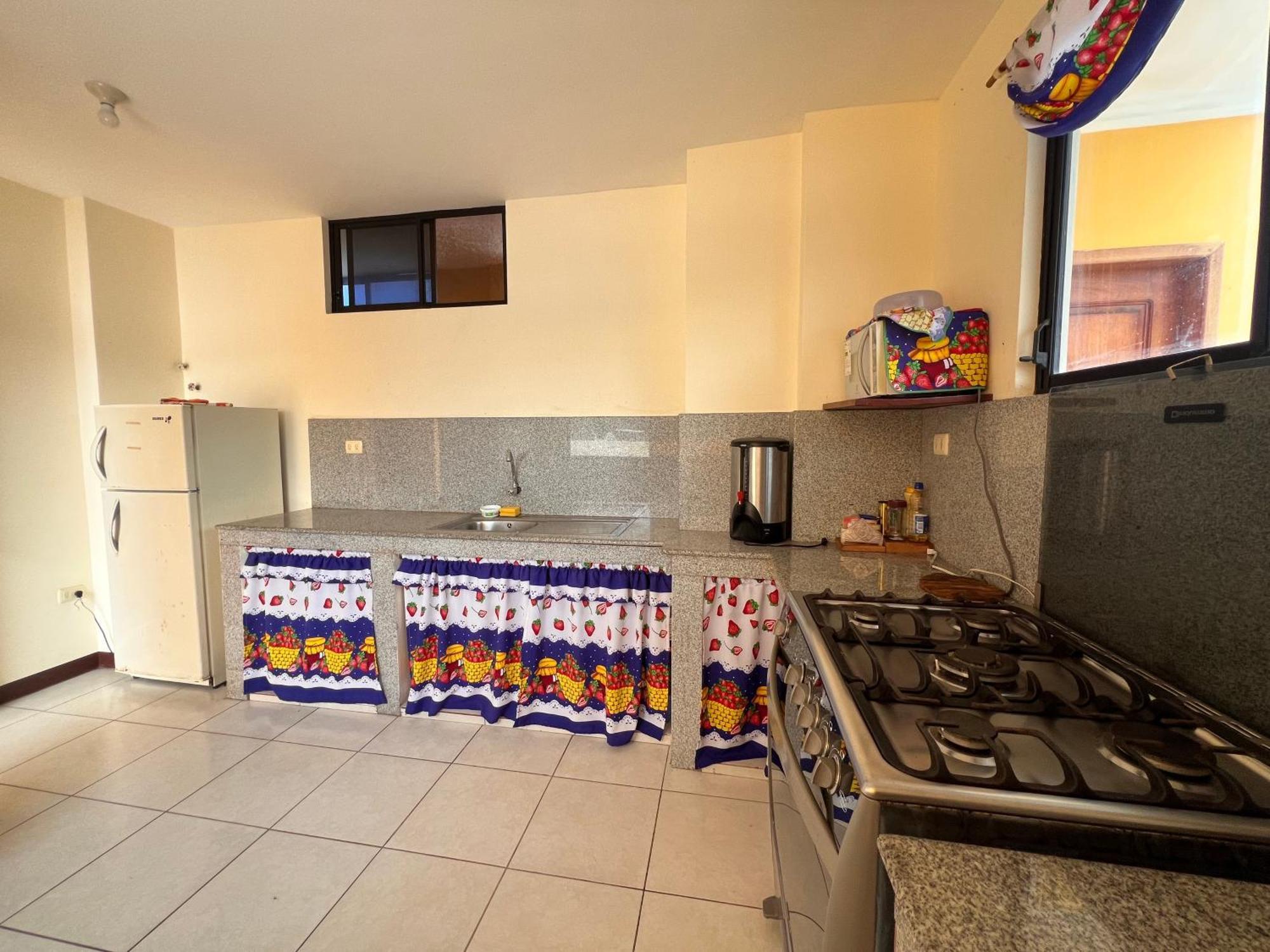 Hostal Casa Cascada ปูแอร์โตอาโยรา ภายนอก รูปภาพ